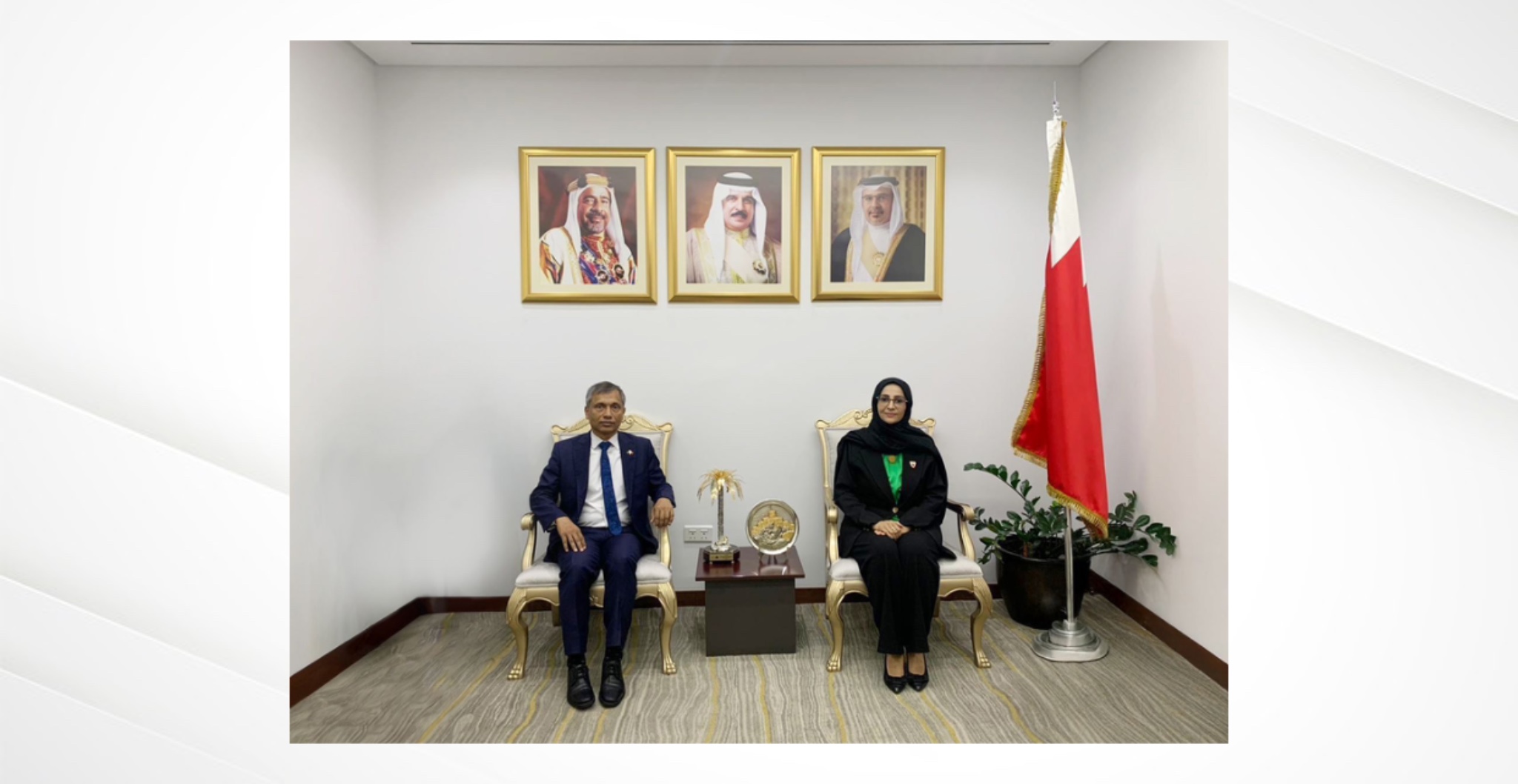 وزيرة الصحة تستقبل سفير جمهورية بنغلاديش الشعبية لدى مملكة البحرين